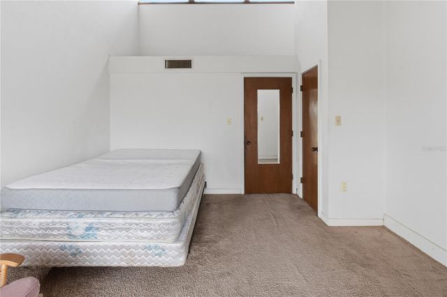 2115 CORNER LAKE DRIVE E, Haines City, FL 33844