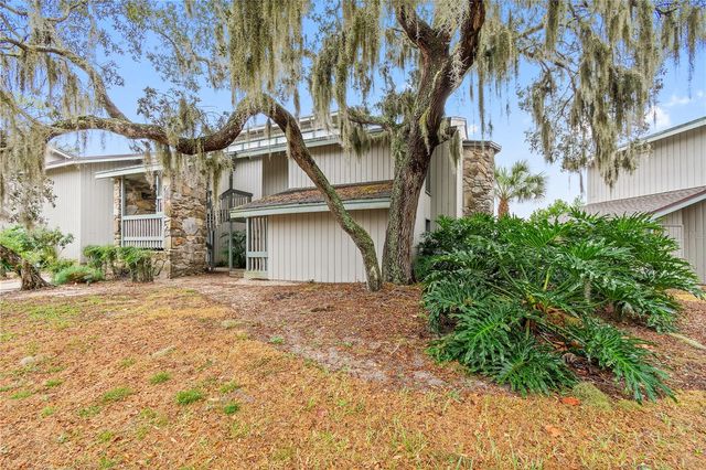 2115 CORNER LAKE DRIVE E, Haines City, FL 33844