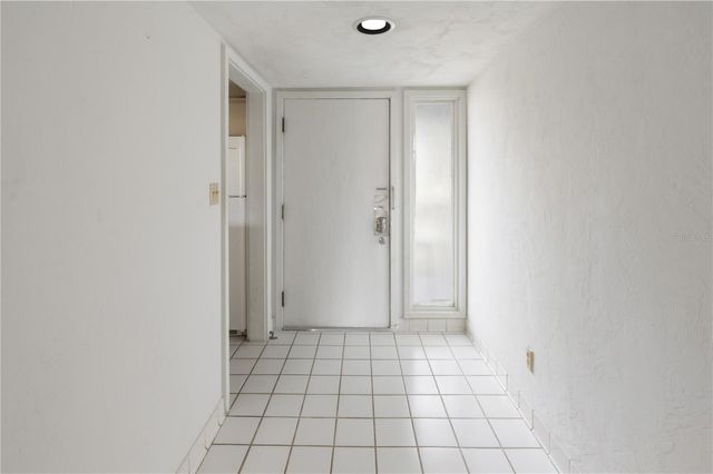 2115 CORNER LAKE DRIVE E, Haines City, FL 33844