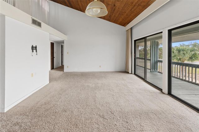 2115 CORNER LAKE DRIVE E, Haines City, FL 33844