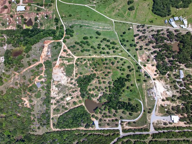 464 CR 1270, Alvord, TX 76255