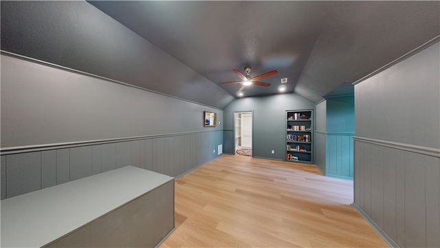 701 E Pleasant Vw, Rogers, AR 72756