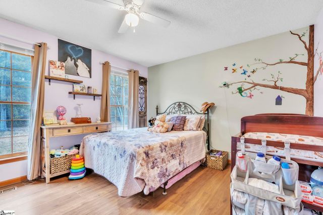 130 Conway Drive, Fountain Inn, SC 29644