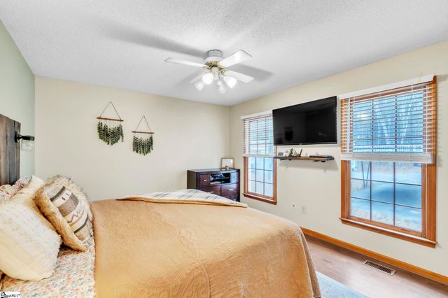 130 Conway Drive, Fountain Inn, SC 29644