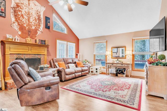 130 Conway Drive, Fountain Inn, SC 29644