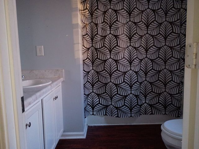 2948 Core Dr, Clarksville, TN 37040