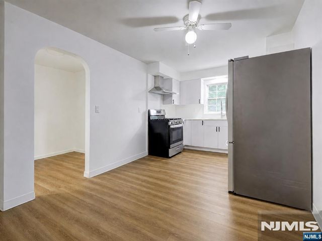 4-21 Saddle River Road 2, Fair Lawn, NJ 07410
