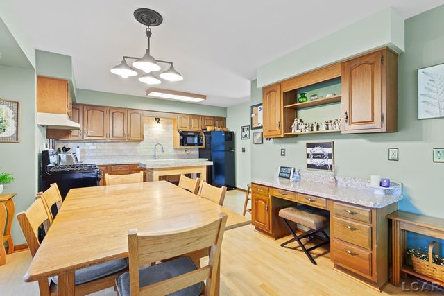 1312 Fairlane Drive, Adrian, MI 49221