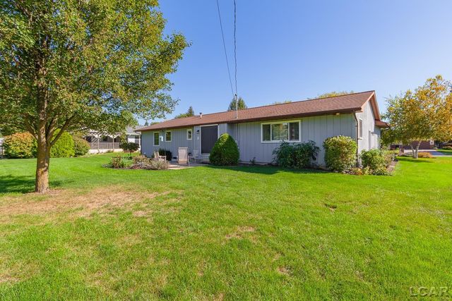 1312 Fairlane Drive, Adrian, MI 49221
