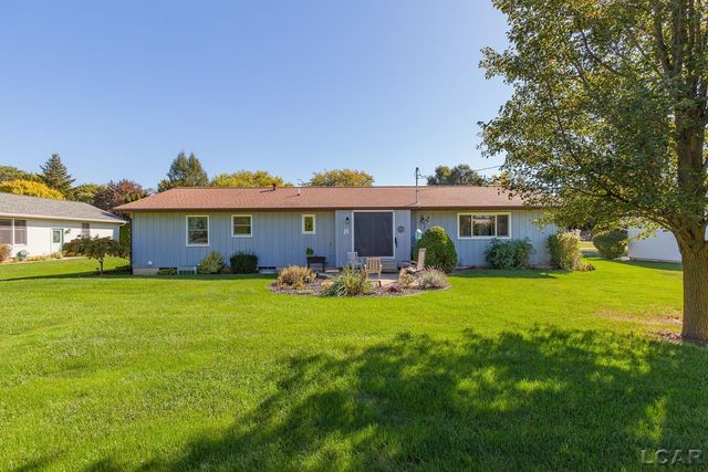 1312 Fairlane Drive, Adrian, MI 49221
