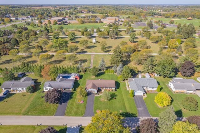 1312 Fairlane Drive, Adrian, MI 49221