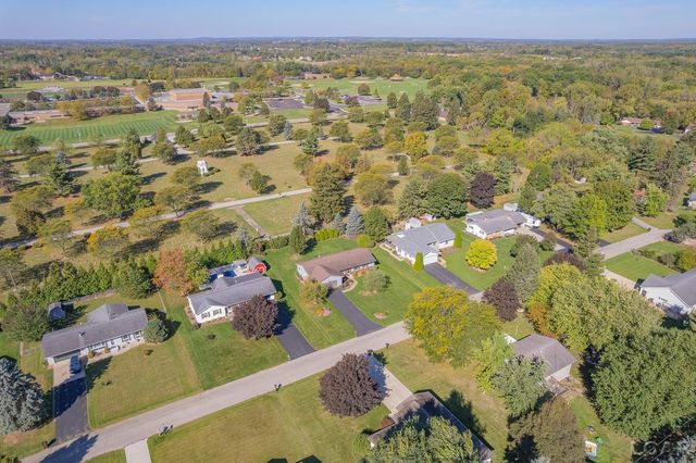 1312 Fairlane Drive, Adrian, MI 49221