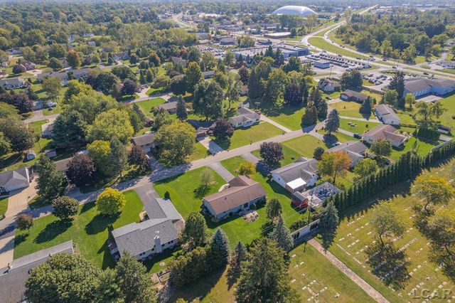 1312 Fairlane Drive, Adrian, MI 49221