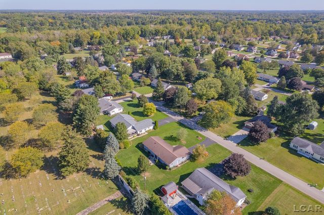 1312 Fairlane Drive, Adrian, MI 49221