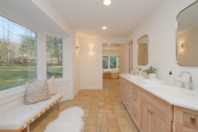 360 Crow Hill Road, Mount Kisco, NY 10549