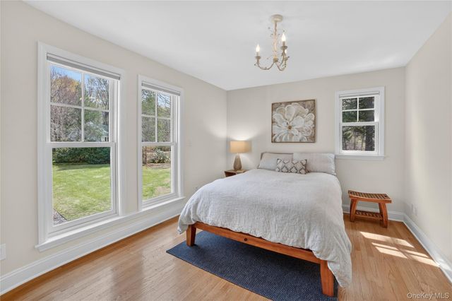 360 Crow Hill Road, Mount Kisco, NY 10549
