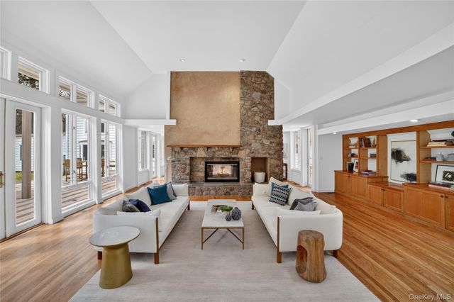 360 Crow Hill Road, Mount Kisco, NY 10549