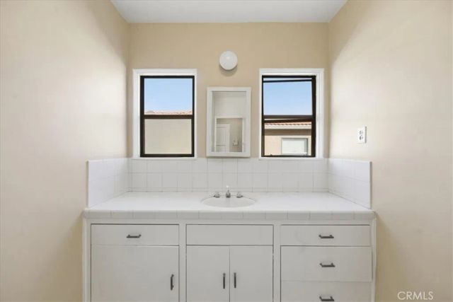 6044 Elenor Street, Riverside, CA 92506