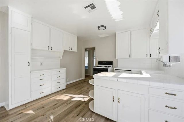 6044 Elenor Street, Riverside, CA 92506