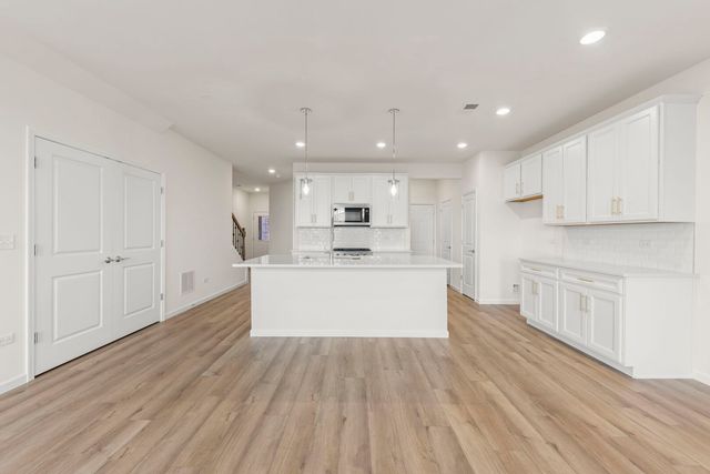 664 Switchgrass Way, Bolingbrook, IL 60490