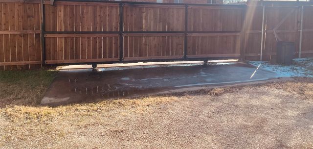 328 S Main Street, Cedar Hill, TX 75104