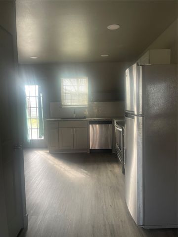 328 S Main Street, Cedar Hill, TX 75104