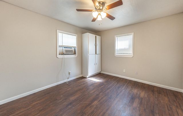 1101 65th Street, Lubbock, TX 79412