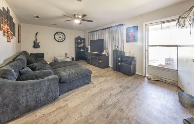 1101 65th Street, Lubbock, TX 79412