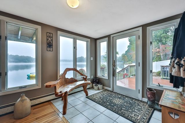 371 & 377 Franklin St, Wrentham, MA 02093