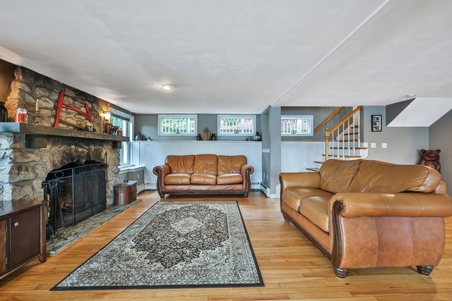 371 & 377 Franklin St, Wrentham, MA 02093