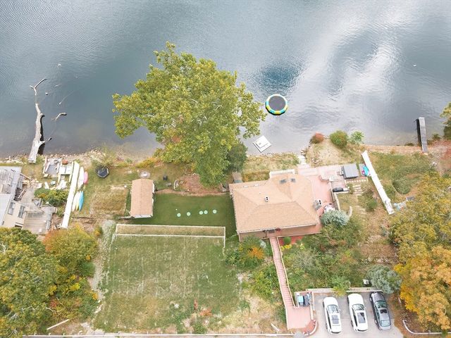 371 & 377 Franklin St, Wrentham, MA 02093