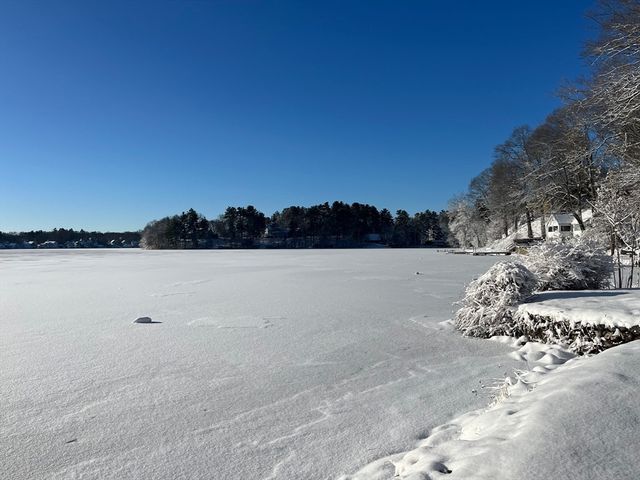 371 & 377 Franklin St, Wrentham, MA 02093