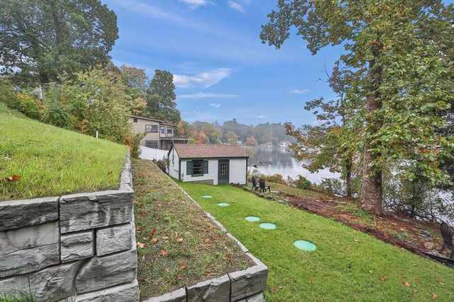 371 & 377 Franklin St, Wrentham, MA 02093