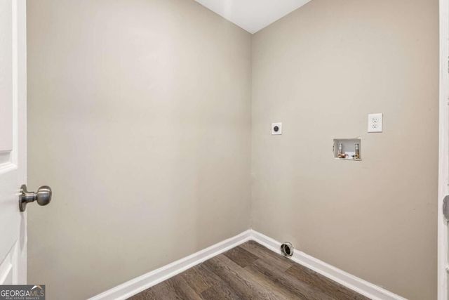 2571 Elliott Street NW, Atlanta, GA 30318