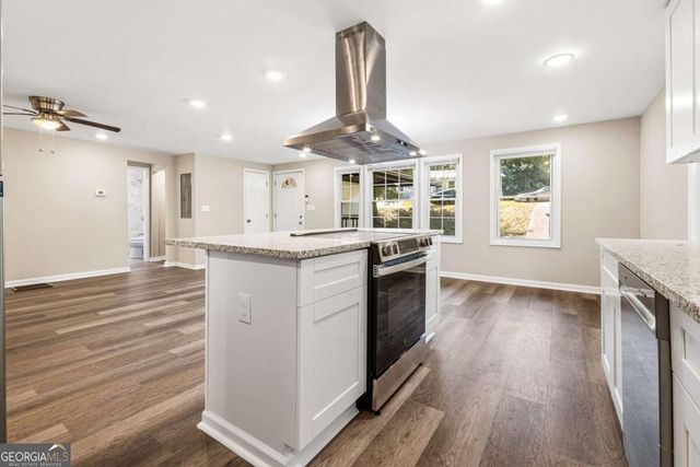 2571 Elliott Street NW, Atlanta, GA 30318