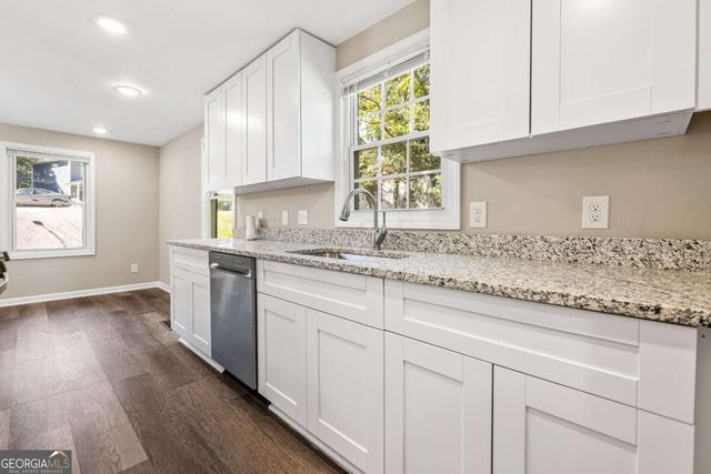 2571 Elliott Street NW, Atlanta, GA 30318