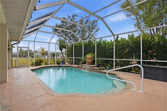 218 NW 22nd AVE, Cape Coral, FL 33993