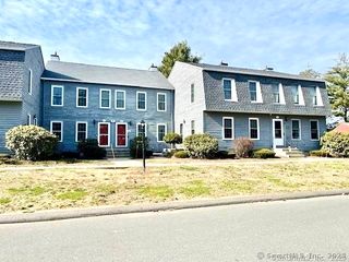 9 Riverview Drive E, East Windsor, CT 06088