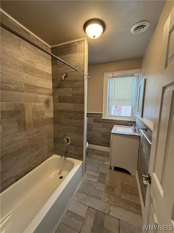 641 Woodlawn Avenue, Buffalo, NY 14211