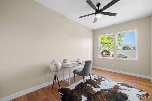 3924 Parker Avenue, St Louis, MO 63116