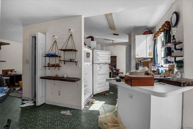 1881 MARCONI AVENUE, North Port, FL 34286