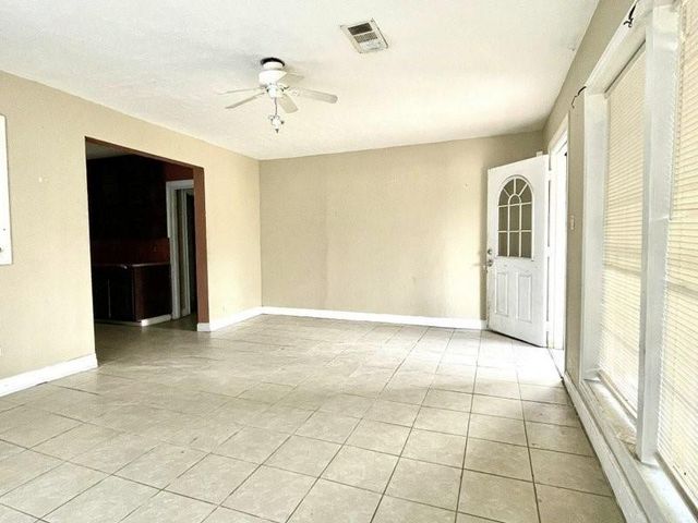 2814 Elysian Street, Houston, TX 77009