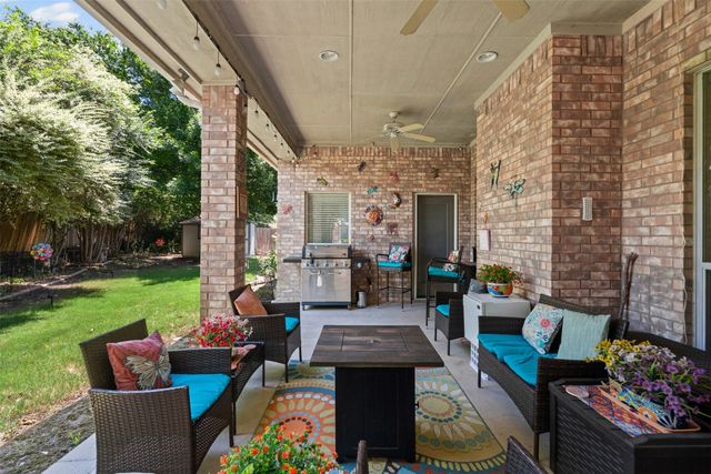 7501 Bunker Court, Benbrook, TX 76126
