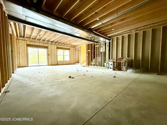 710 SARDONYX DRIVE, Jefferson City, MO 65109