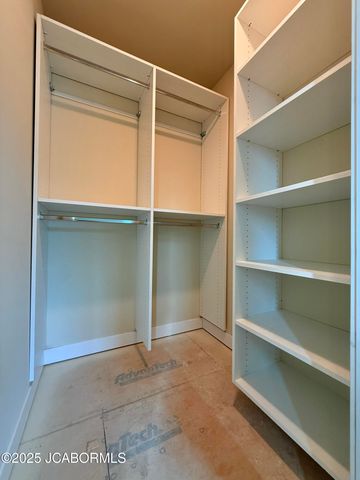 710 SARDONYX DRIVE, Jefferson City, MO 65109