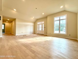 710 SARDONYX DRIVE, Jefferson City, MO 65109