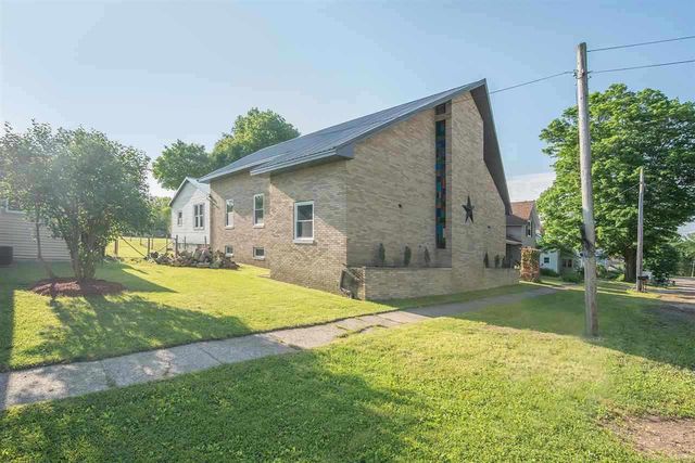 213 Palmer St, Rives Junction, MI 49277