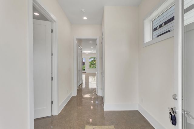 2430 Batavia St, Nashville, TN 37208