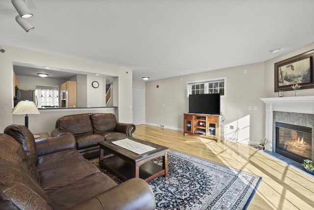 5431 Caddis Bend, Fitchburg, WI 53711