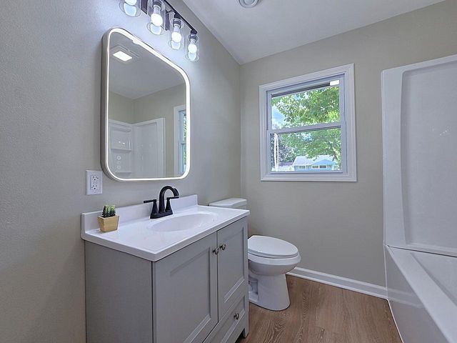 6538 W Euclid AVENUE, Milwaukee, WI 53219